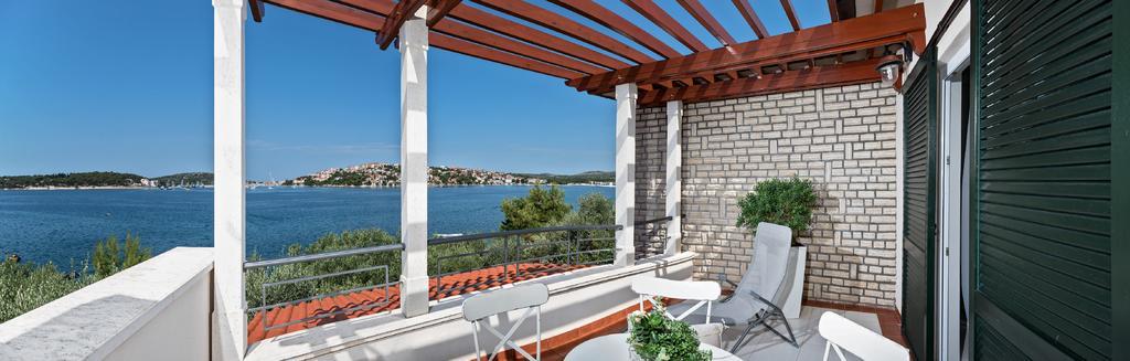 Apartman Roza Rogoznica  Esterno foto